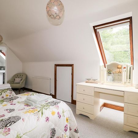 Miswells Cottages - Lake View Тернерс-Хилл Экстерьер фото