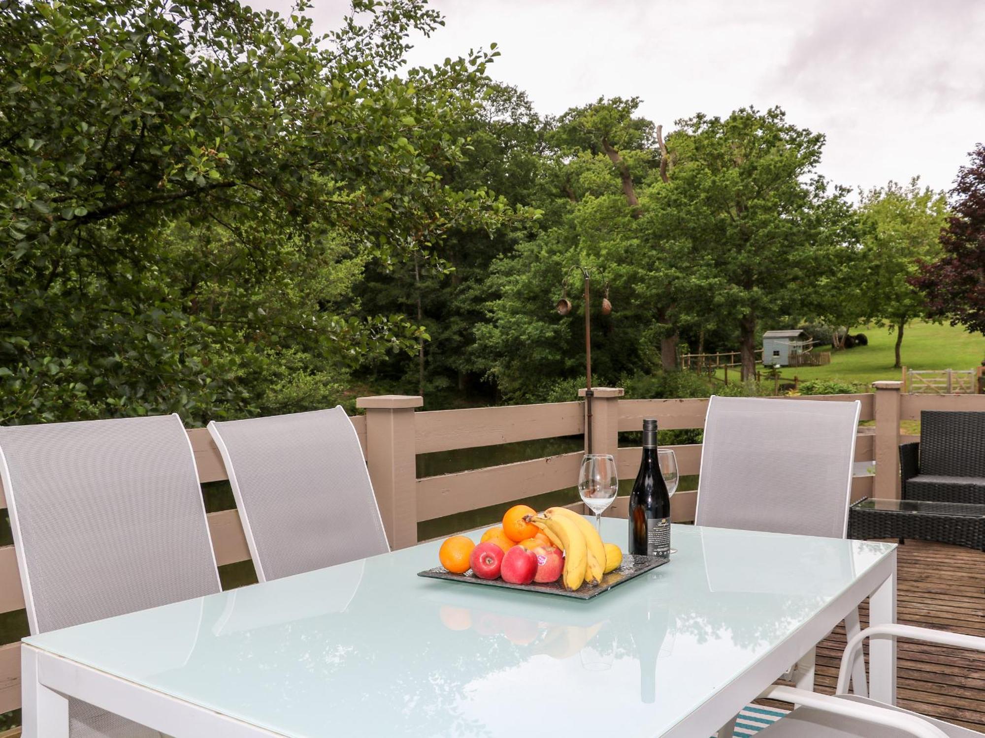 Miswells Cottages - Lake View Тернерс-Хилл Экстерьер фото